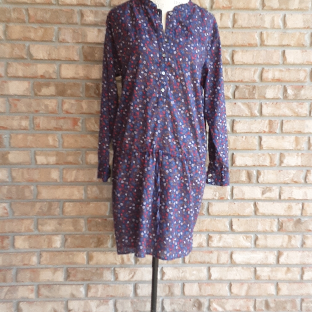 Xirena Navy Floral Print Ditsy Half Button Long Sleeve Shirt Dress. - Picture 2 of 11